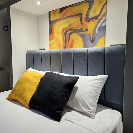 Faronita - Luxury Apt In The Heart Of Kalamata Eksteriør billede