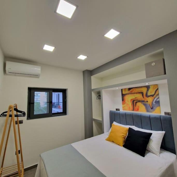 Faronita - Luxury Apt In The Heart Of Kalamata Eksteriør billede