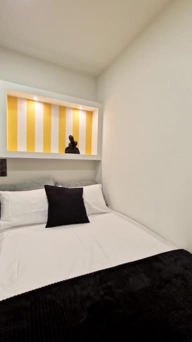Faronita - Luxury Apt In The Heart Of Kalamata Eksteriør billede