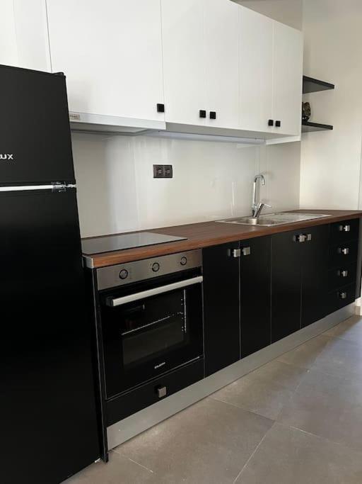 Faronita - Luxury Apt In The Heart Of Kalamata Eksteriør billede
