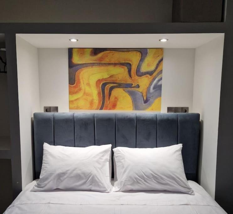 Faronita - Luxury Apt In The Heart Of Kalamata Eksteriør billede